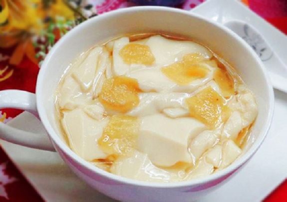 Thành phẩm món tào phớ bằng đường nho