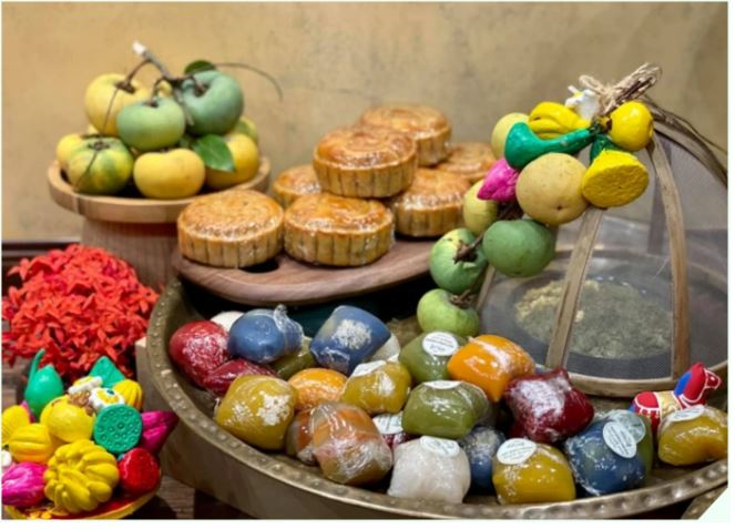 Mâm cỗ Trung thu bằng bánh kẹo