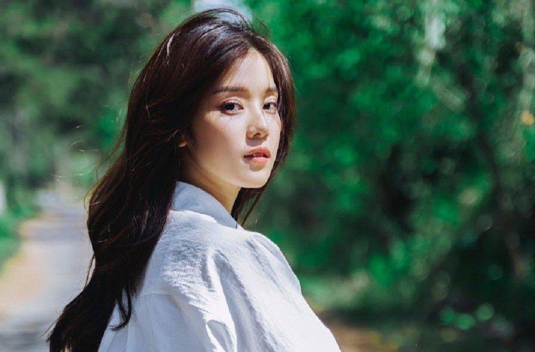 Mặt mộc là gì?