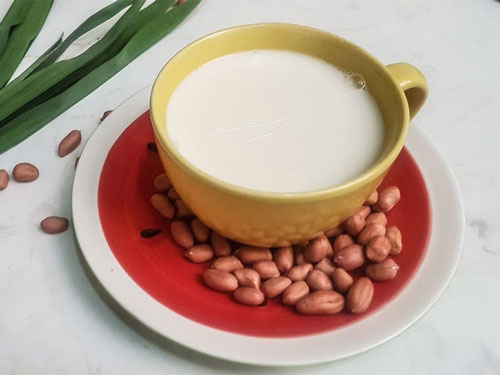 Cách làm sữa đậu phộng cốt dừa