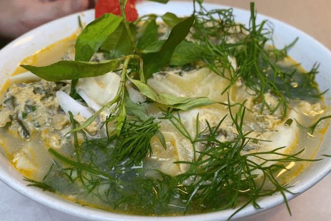 Canh rươi nấu măng thơm ngon