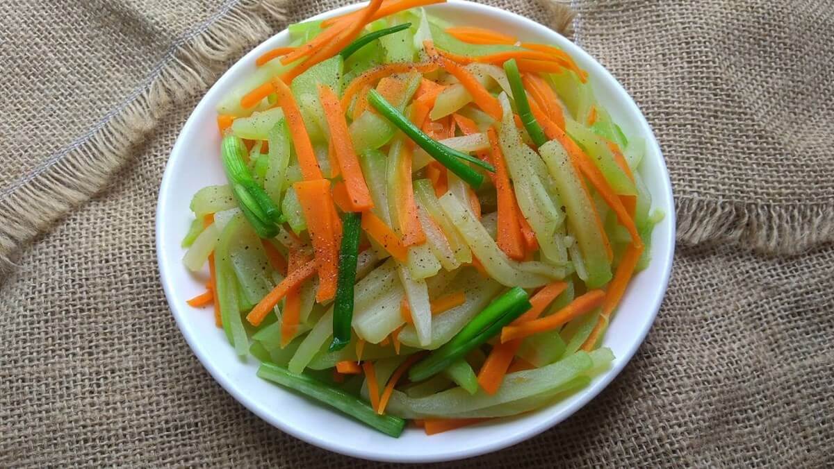 Su su xào cà rốt