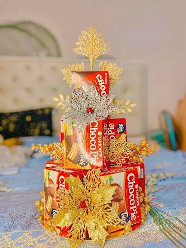 Tháp bánh đón Tết