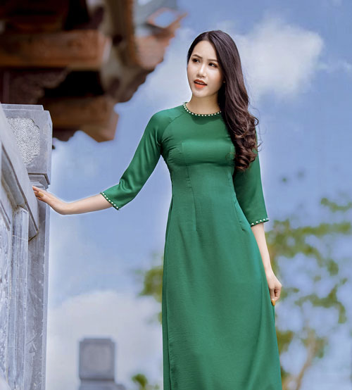 Tuổi Tỵ Tết Giáp Thìn mặc màu gì may mắn cả năm?