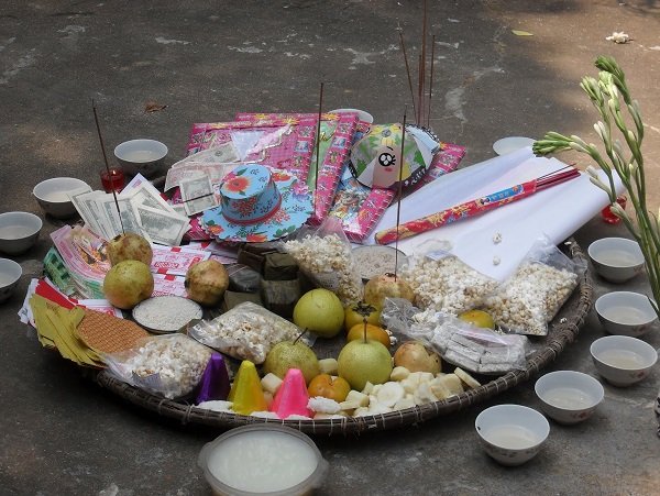 Mâm cúng chúng sinh rằm tháng Giêng