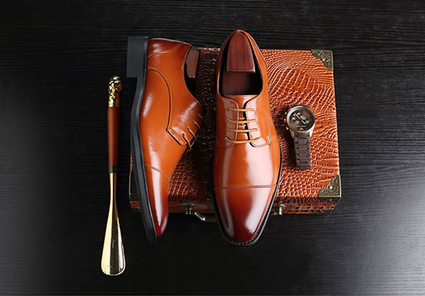 Tặng giày có ý nghĩa gì?