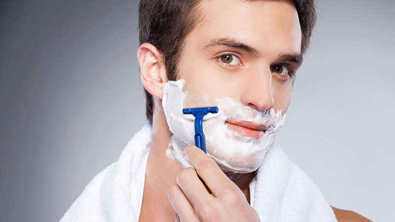 Nhiều anh em lựa chọn phương án cạo râu