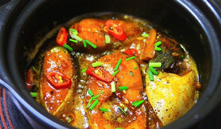 Thành phẩm món cá hú kho tộ ngon