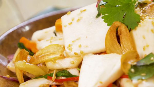 Thành phẩm món gỏi gà mãng cầu xiêm