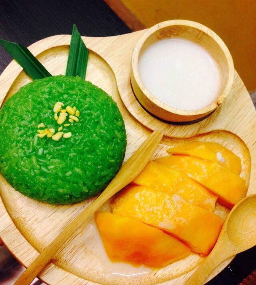 Thành phẩm món xôi xoài lá dứa