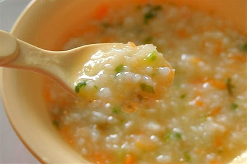 Thành phẩm món cháo bò bằm rau củ