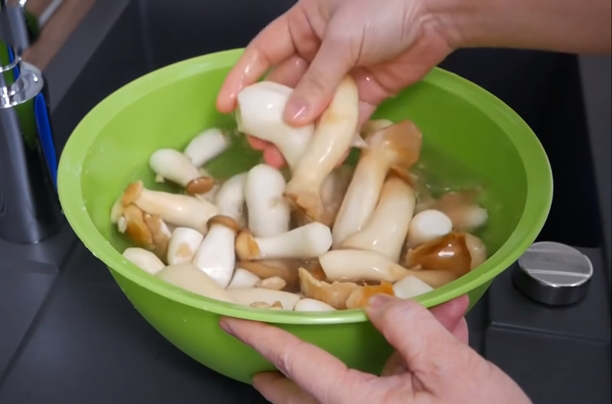 Sơ chế nguyên liệu