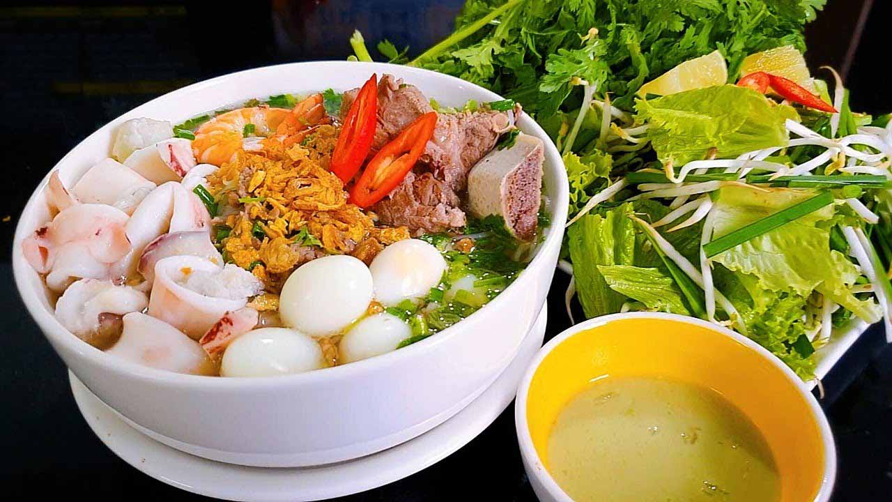 hủ tiếu mực ngon nhất