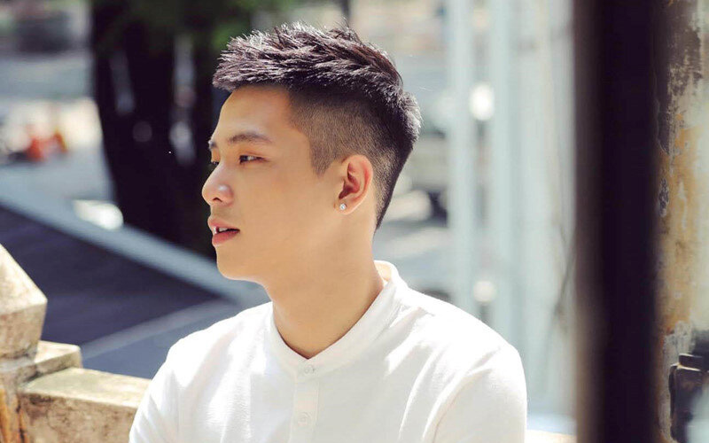 Tóc đẹp cho nam mùa hè 2023