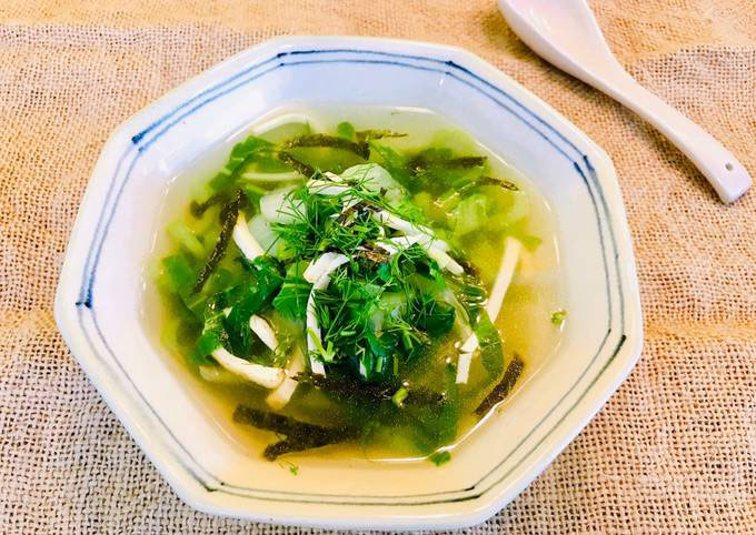 Thành phẩm món canh rau cải chay