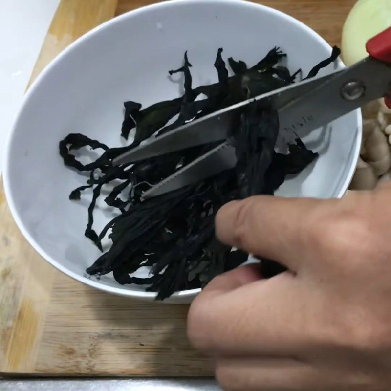 Sơ chế nguyên liệu