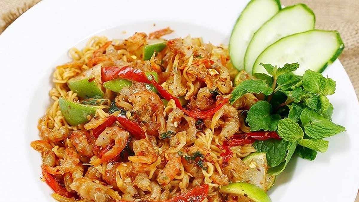 Cách làm mì trộn chua cay