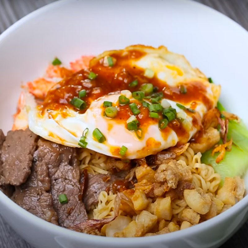 Cách làm mì trộn tóp mỡ