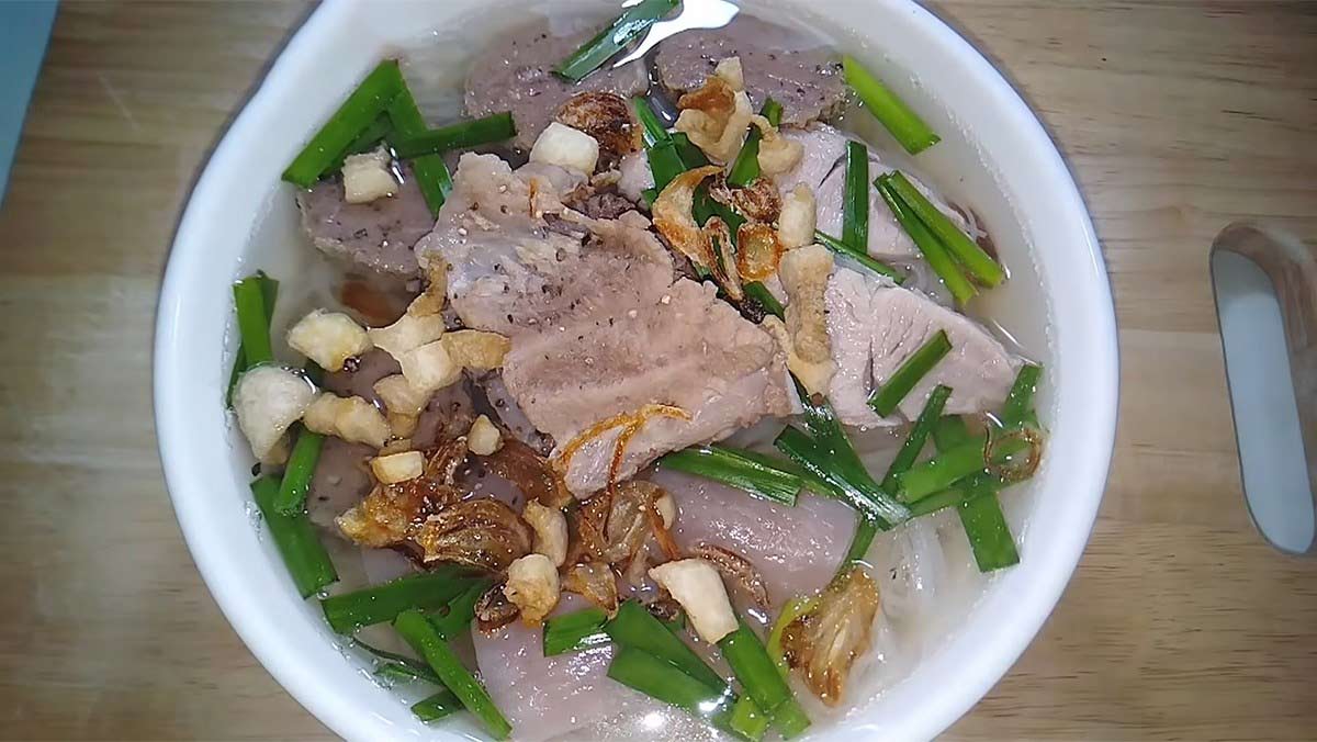 Thành phẩm món hủ tiếu gõ ngon chuẩn vị