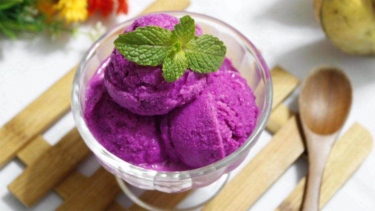 Thành phẩm món kem thanh long đỏ