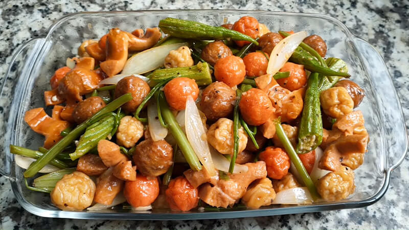 Thành phẩm món cá viên chiên nước mắm