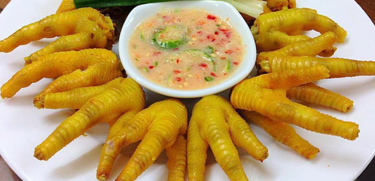Thành phẩm món chân gà luộc cực ngon, giòn, không bị hôi