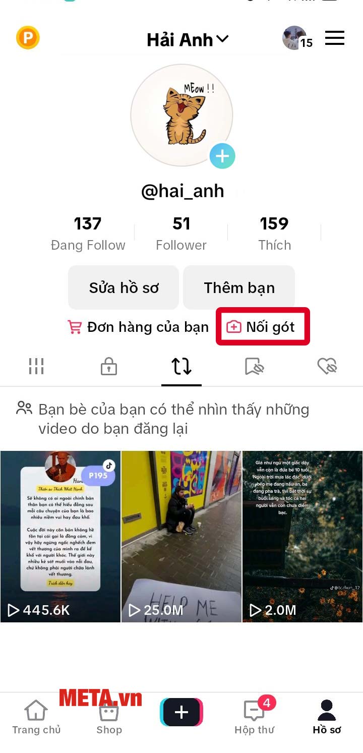 Truy cập vào trang chủ TikTok → Nhìn vào màn hình phía dưới bên tay phải sẽ có mục nối gót với biểu tượng là chiếc máy ảnh màu đỏ có dấu cộng ở giữa