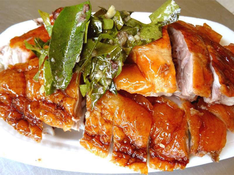 Thịt lợn quay lá móc mật