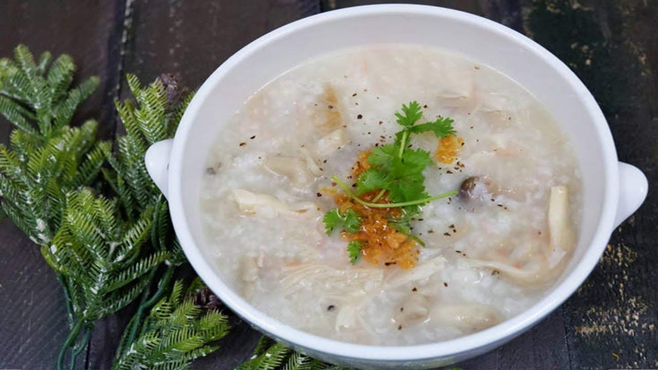 Thành phẩm món cháo nấm chay 