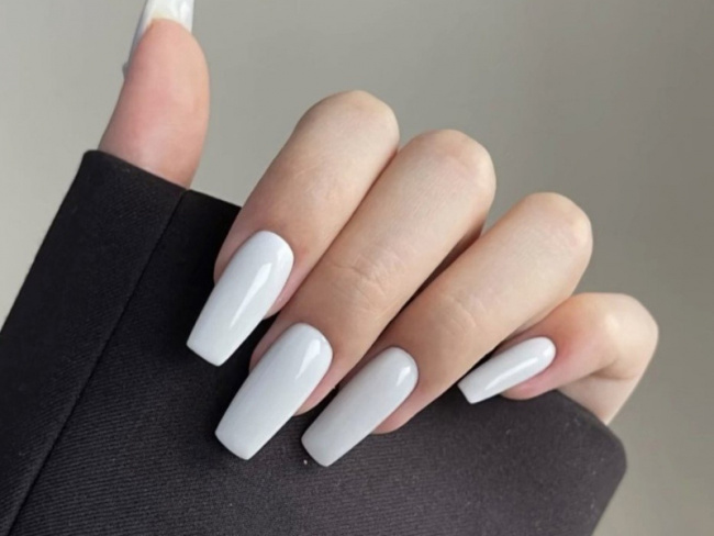 Nail cô dâu đẹp màu trắng trơn đẹp