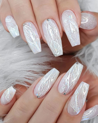 Nail cô dâu đẹp màu trắng