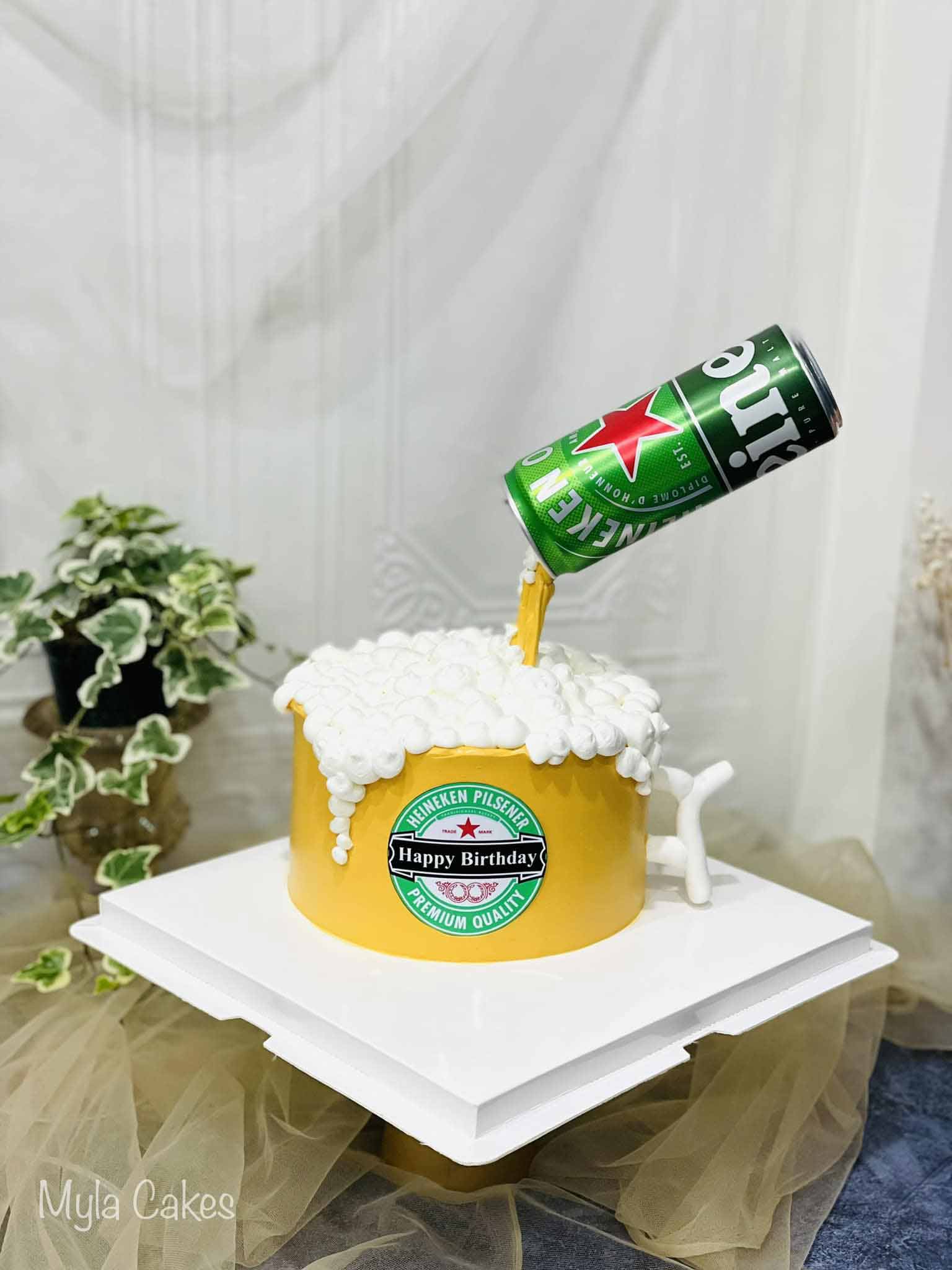 Bánh sinh nhật cho người lớn tuổi là nam