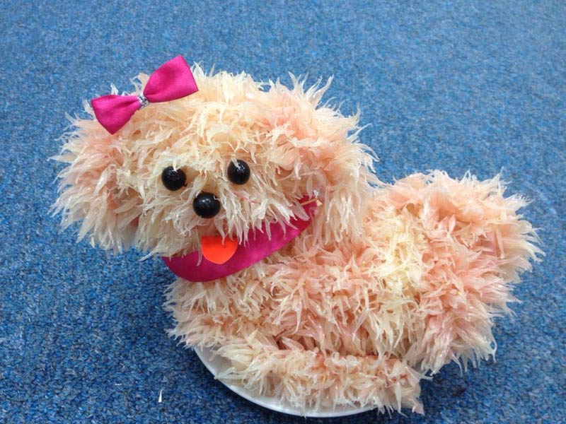 Thành phẩm chú chó bưởi làm từ đu đủ