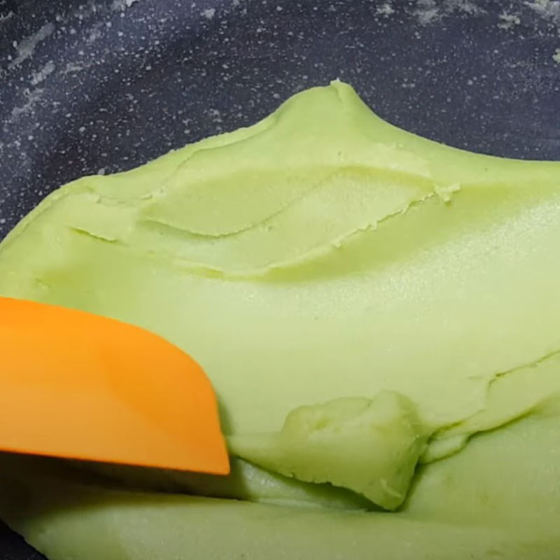 Thành phẩm nhân đậu xanh lá dứa