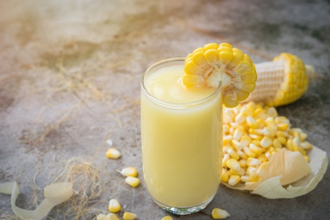 Cách làm sữa ngô bằng máy xay sinh tố