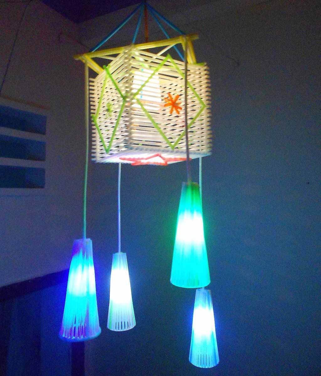 Lồng đèn Trung Thu làm từ ống hút
