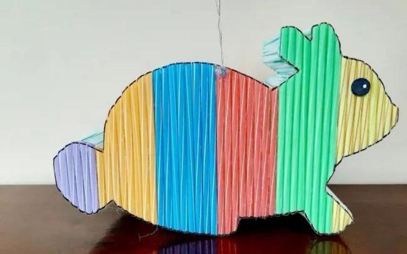 Lồng đèn con thỏ làm từ ống hút