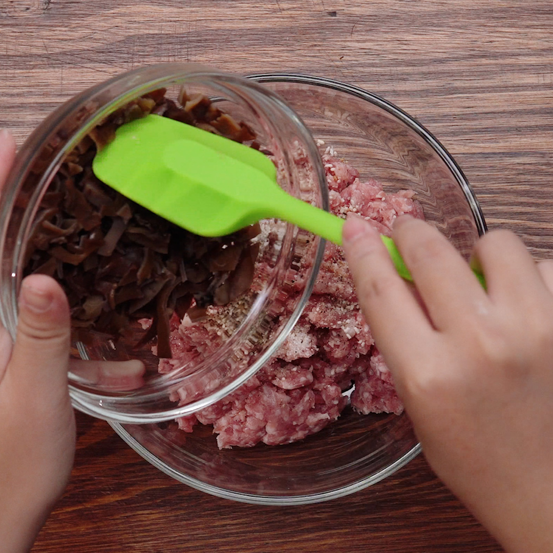 Cách hấp bánh bao trong nồi cơm điện