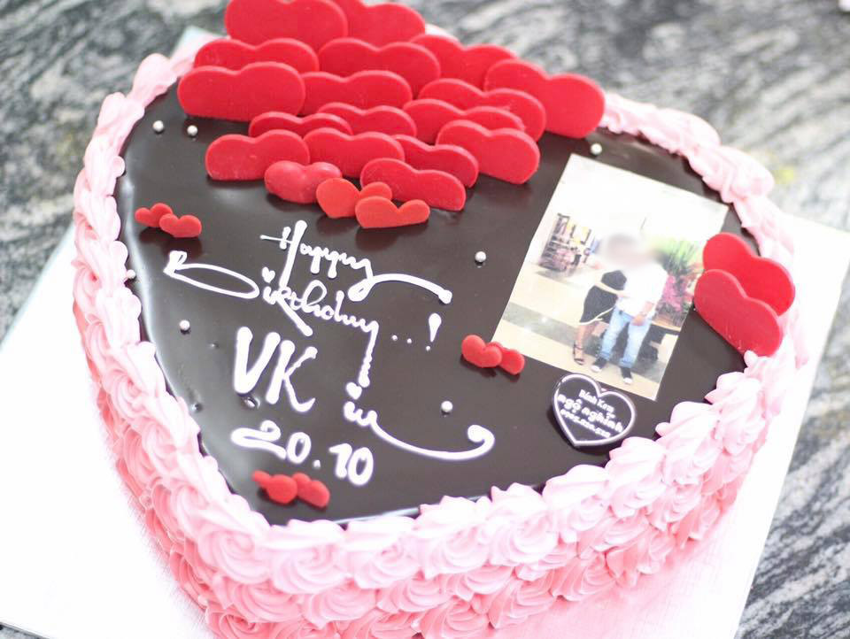 Mẫu bánh kem 20/10 tặng vợ