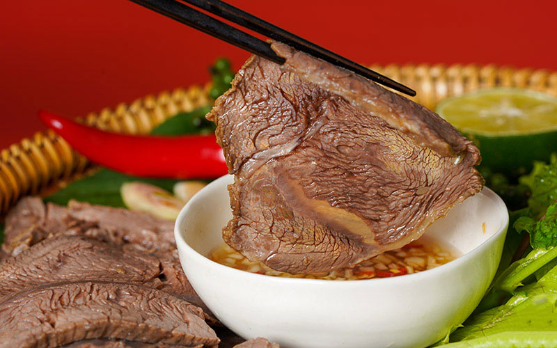 Thành phẩm món thịt bắp bò luộc bằng nồi áp suất