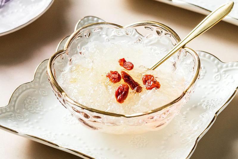 Thành phẩm món yến  chưng bằng bếp ga 