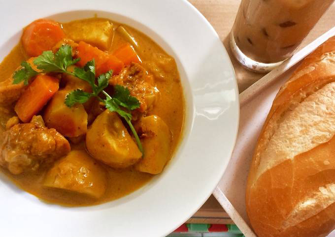 Thành phẩm món cà ri gà nấu ngon