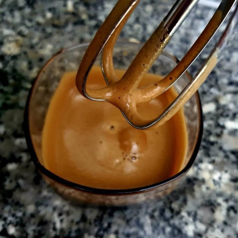 Đánh bọt cà phê