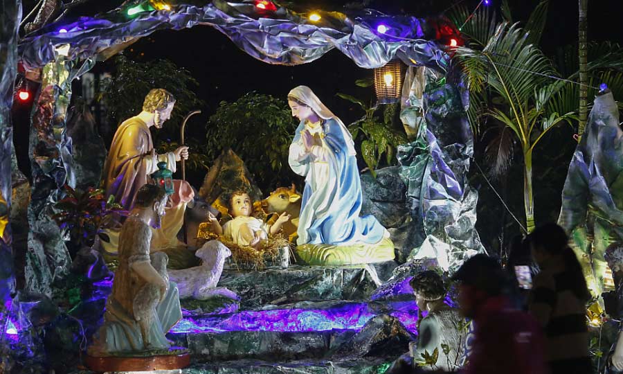 Ảnh hang đá thác nước độc đáo