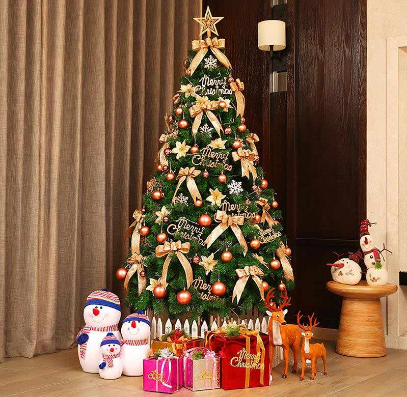 Hình ảnh cây thông mùa Giáng Sinh