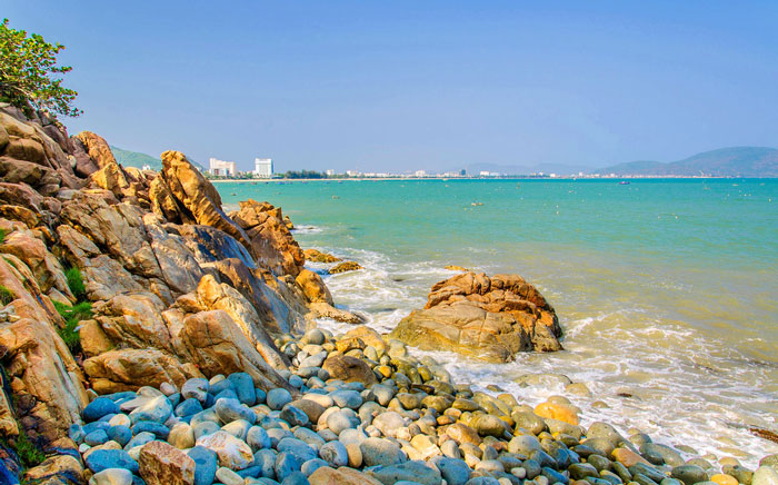 Bãi tắm Hoàng Hậu (Bình Định)