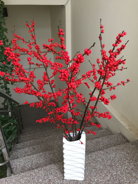 Mẫu cắm đào đông Tết