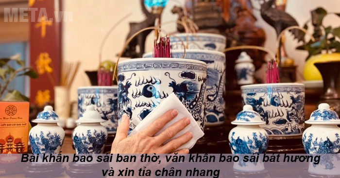 bài khấn bao sái ban thờ, văn khấn bao sái bát hương và văn khấn xin tỉa chân nhang