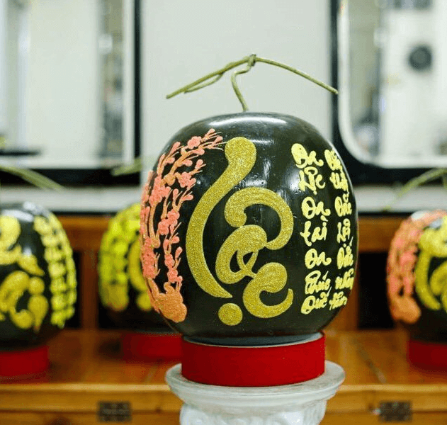 Hình dưa hấu khắc chữ ngày Tết