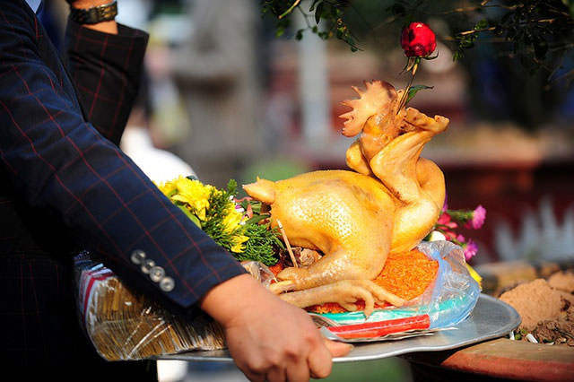 Một số lưu ý khi thắp hương gà